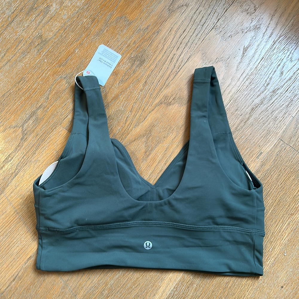 💚 lululemon Align™ V-Neck Bra
Light Support, C/D Cup 💚 - Picture 5 of 6